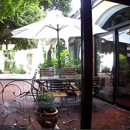 Der Platengarten فندق أنسباخ