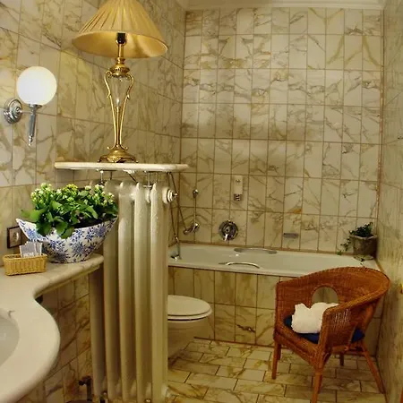 Der Platengarten أنسباخ