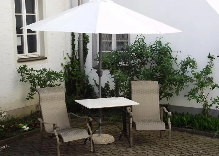 Der Platengarten 3*