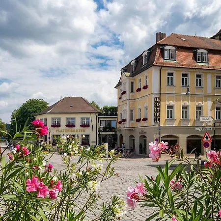 Der Platengarten فندق
