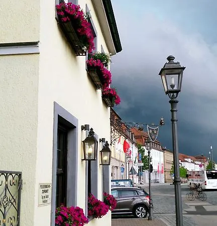 デア プラテンガルテン ホテル 3*